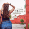 Mujer posando en Santa Catalina