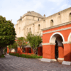 Santa Catalina rojo
