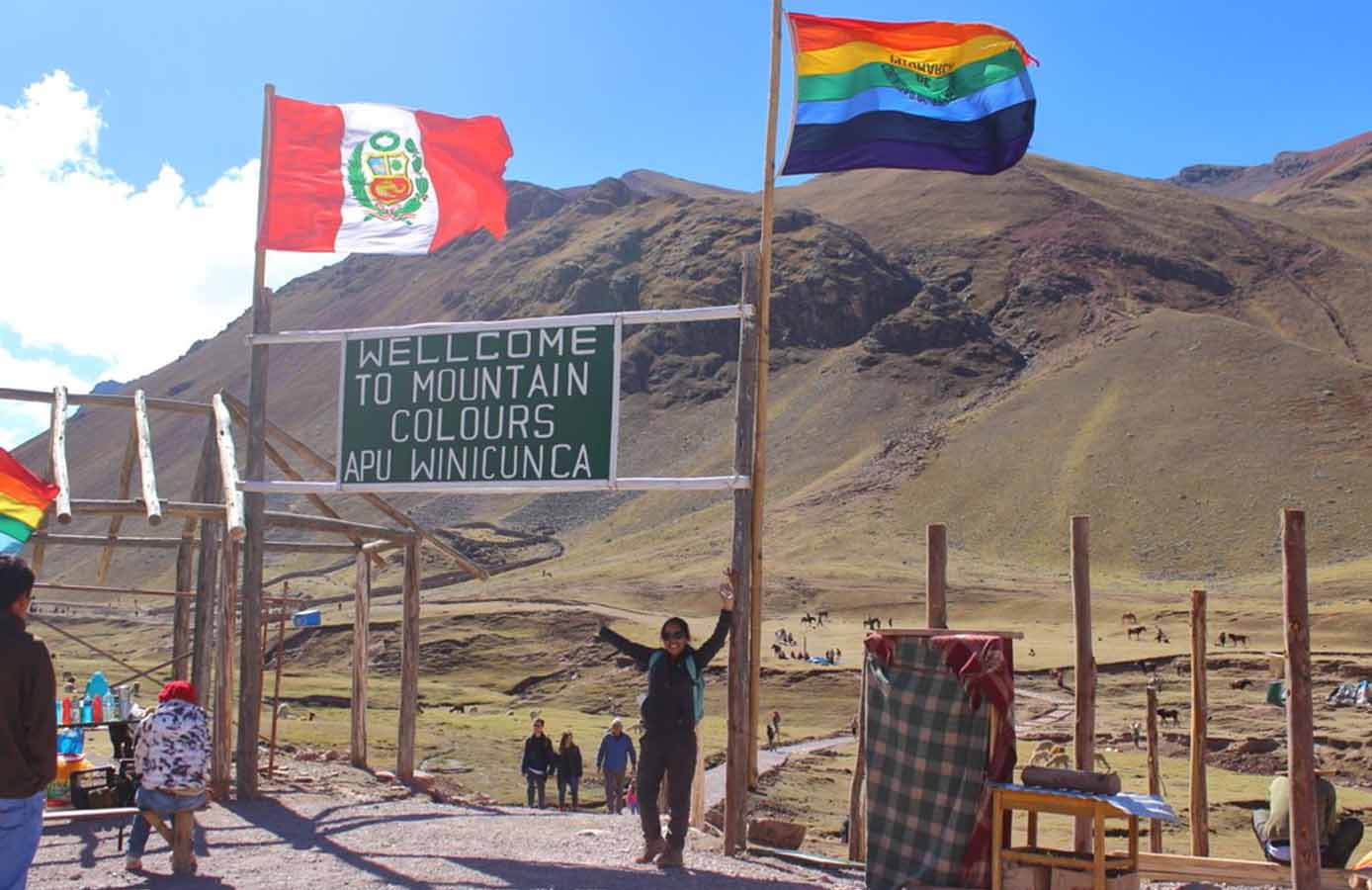 TOUR MONTAÑA SIETE COLORES