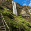 escaleras-sendero-catarata-gocta-amazonas